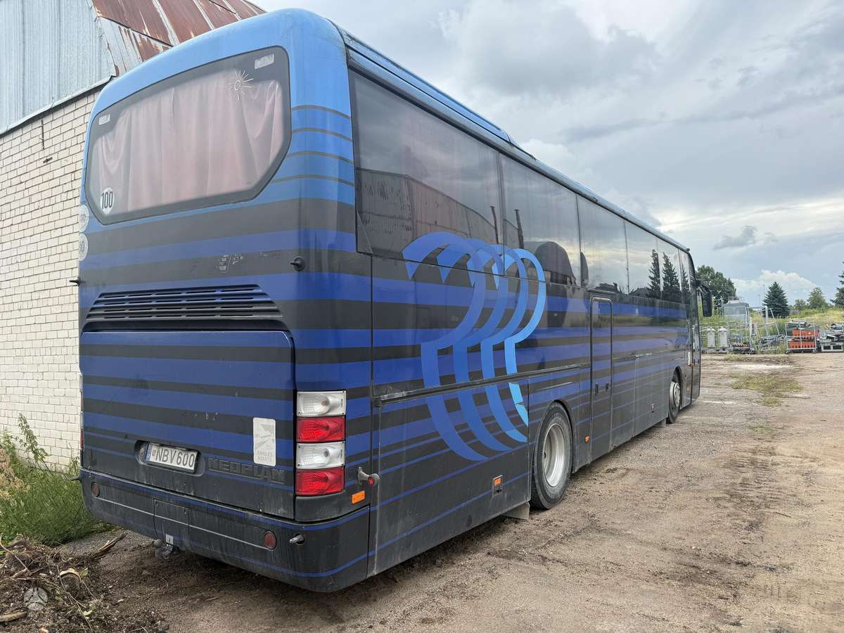 Neoplan N316shd, recreational
