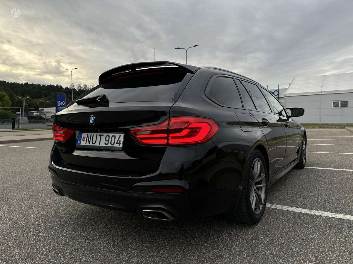 BMW 520, Универсал