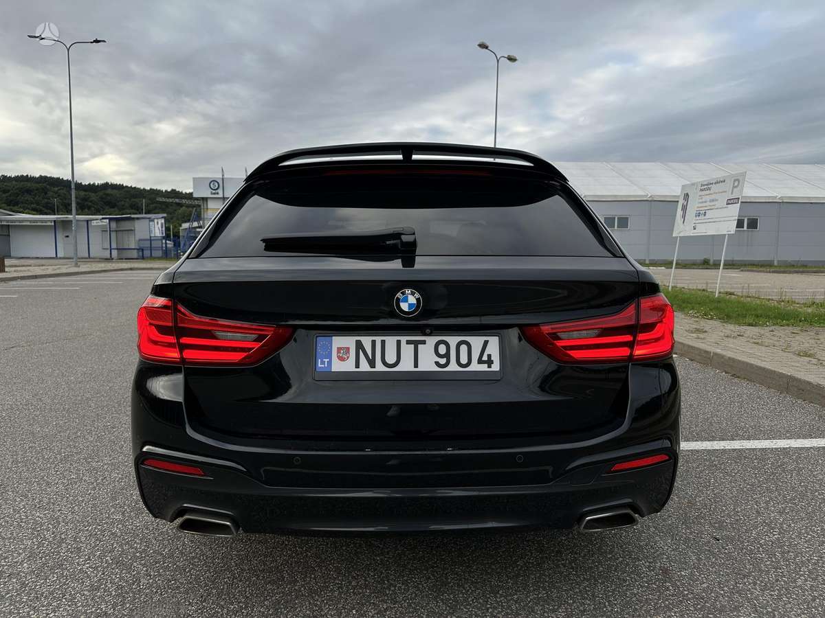 BMW 520, Универсал