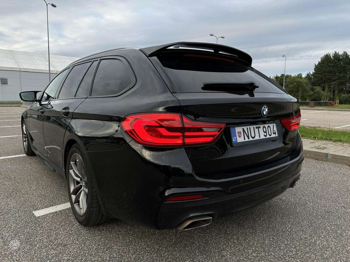 BMW 520, Универсал
