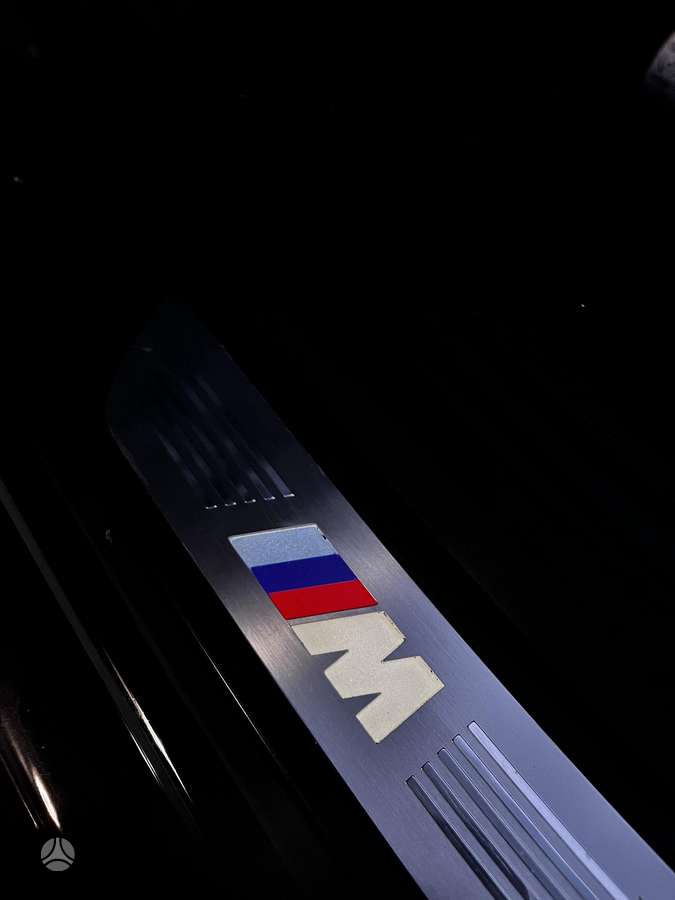 BMW 520, Универсал
