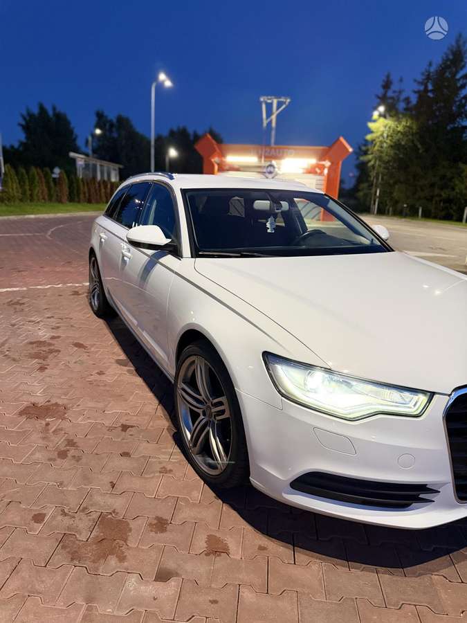 Audi A6, 2.0 l., Универсал