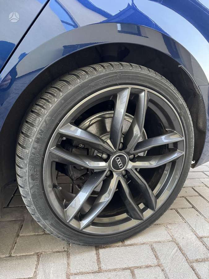 Audi A4, 2.0 l., Универсал