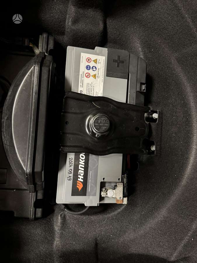 Audi A4, 2.0 l., universalas