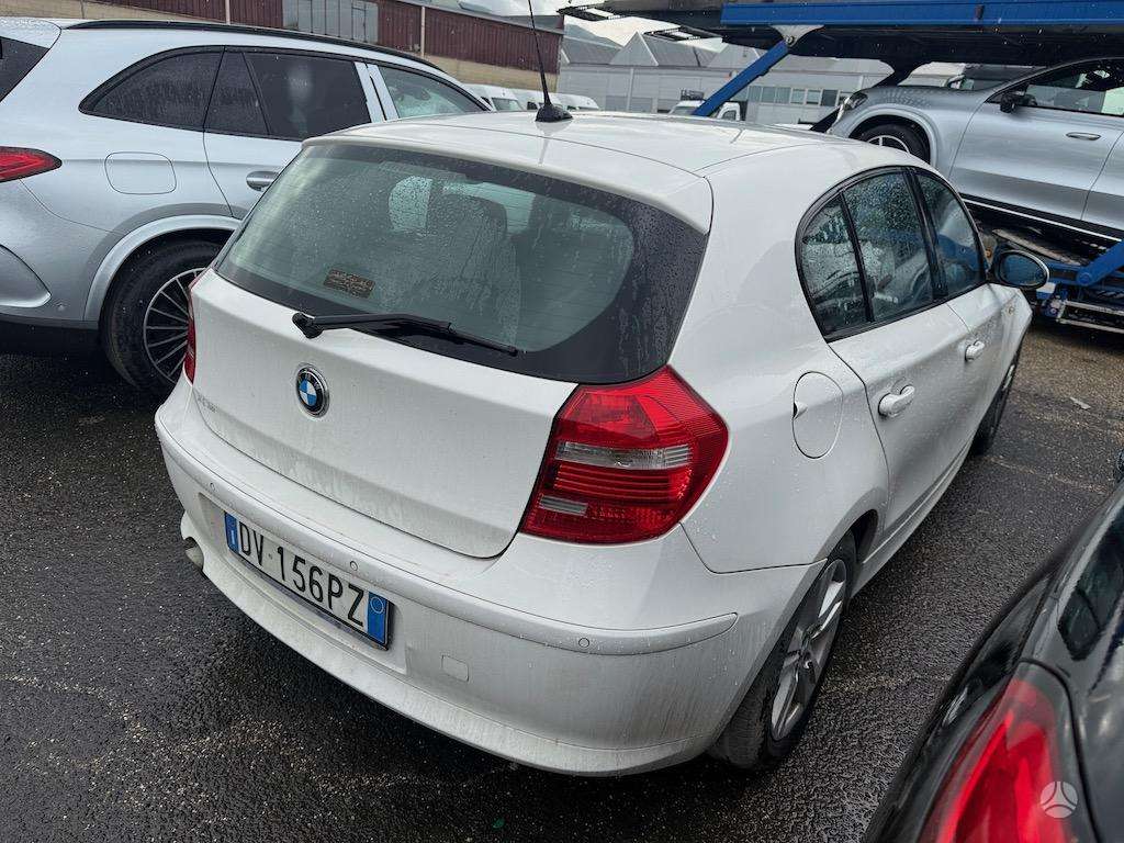 BMW 120, 2.0 l., hatchback