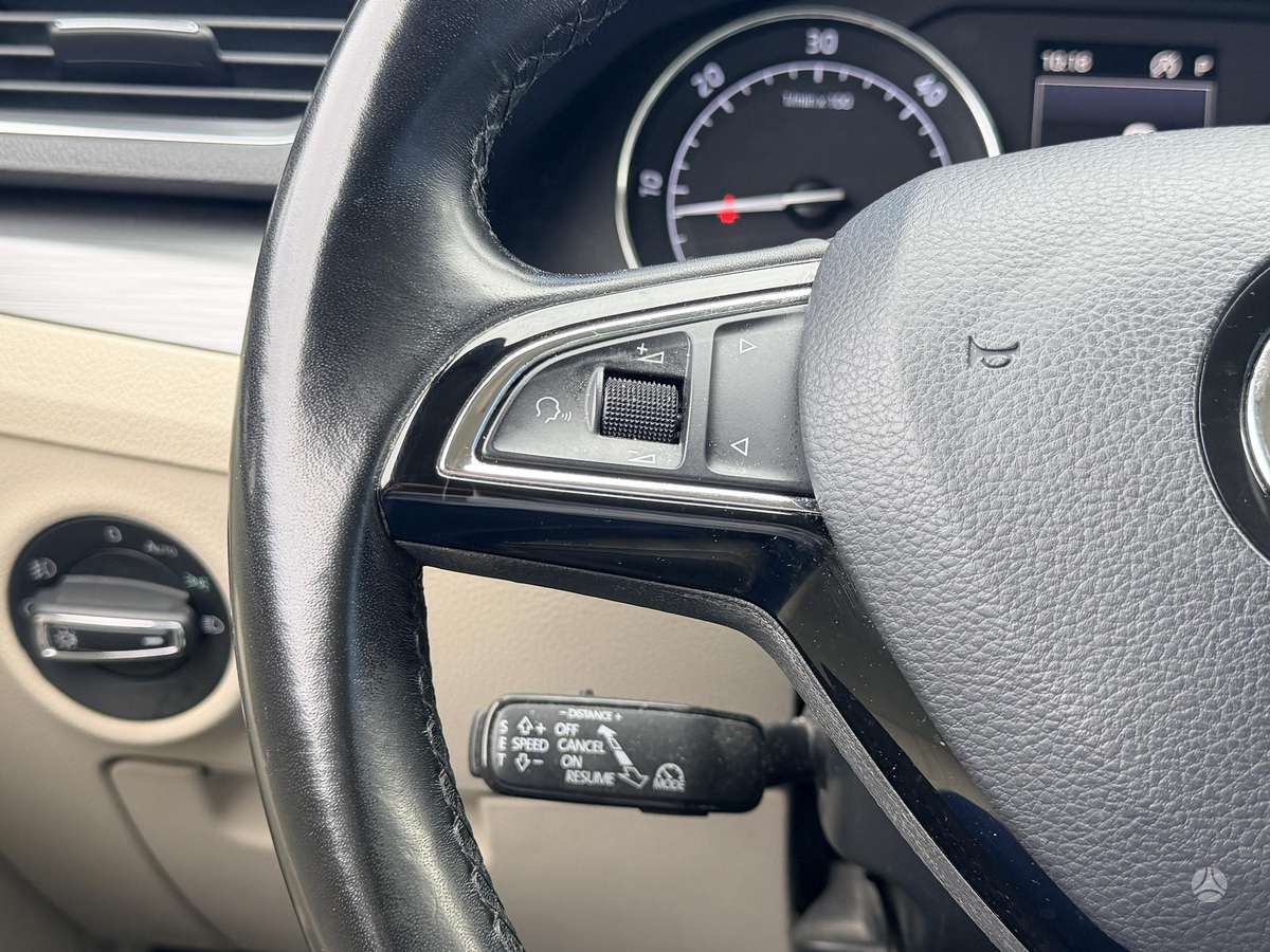Skoda Superb, 1.6 l., Универсал