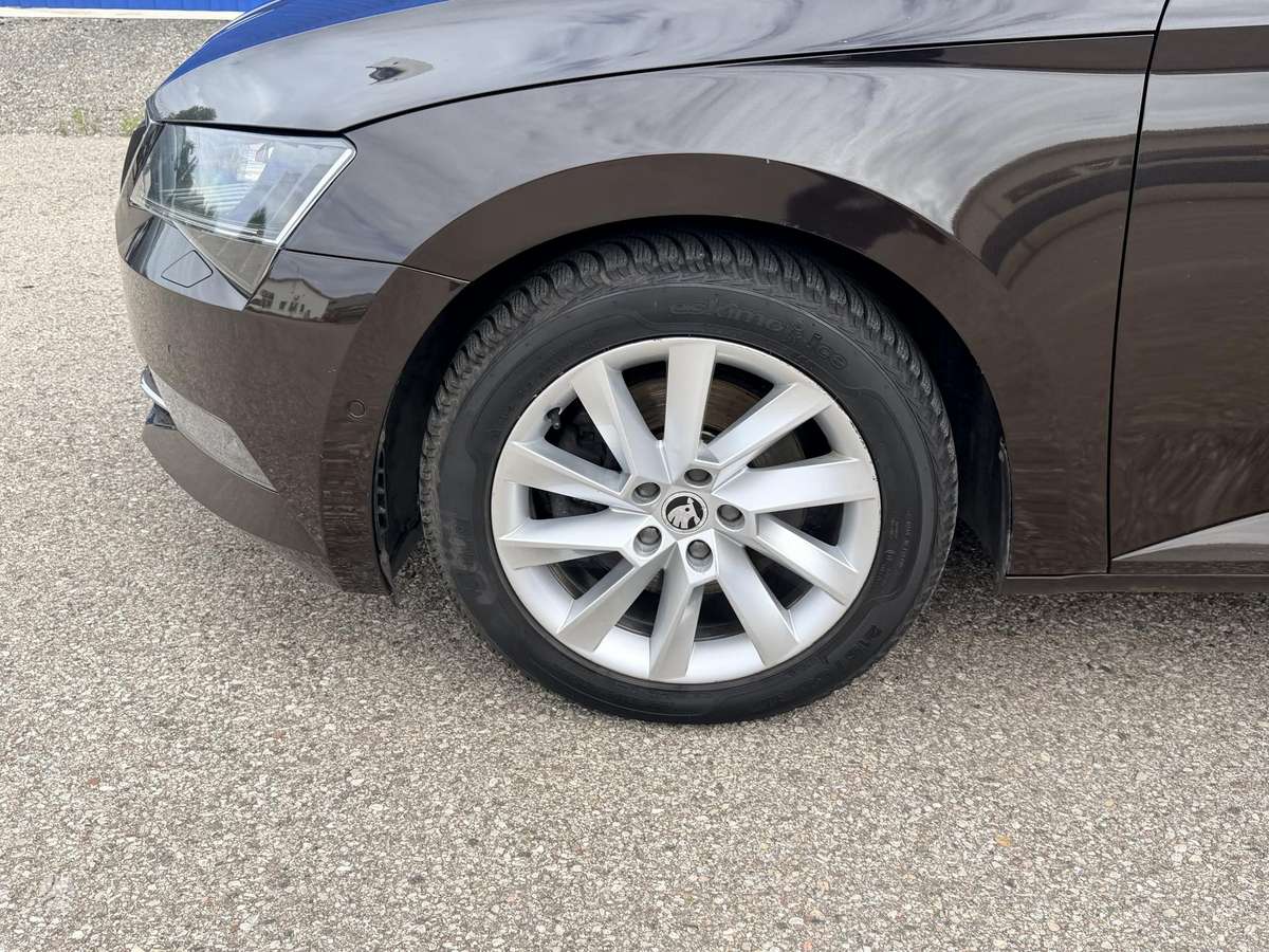 Skoda Superb, 1.6 l., Универсал