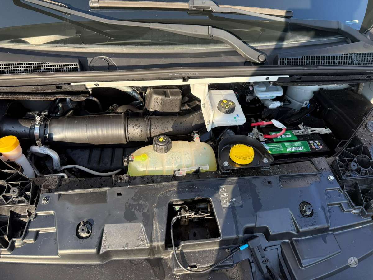 Renault Trafic, 2.0 l., cargo van