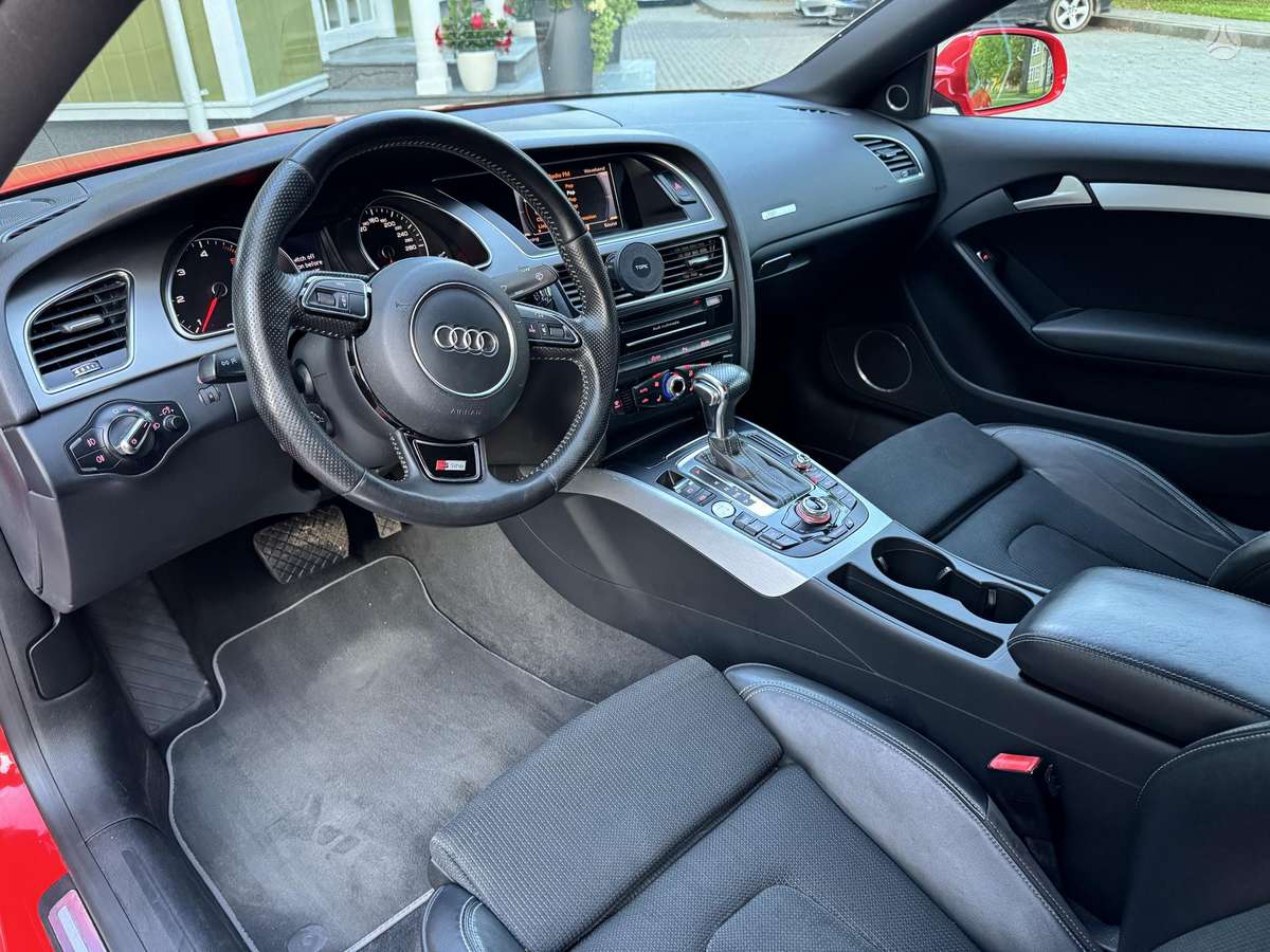 Audi A5, 2.0 l., coupe