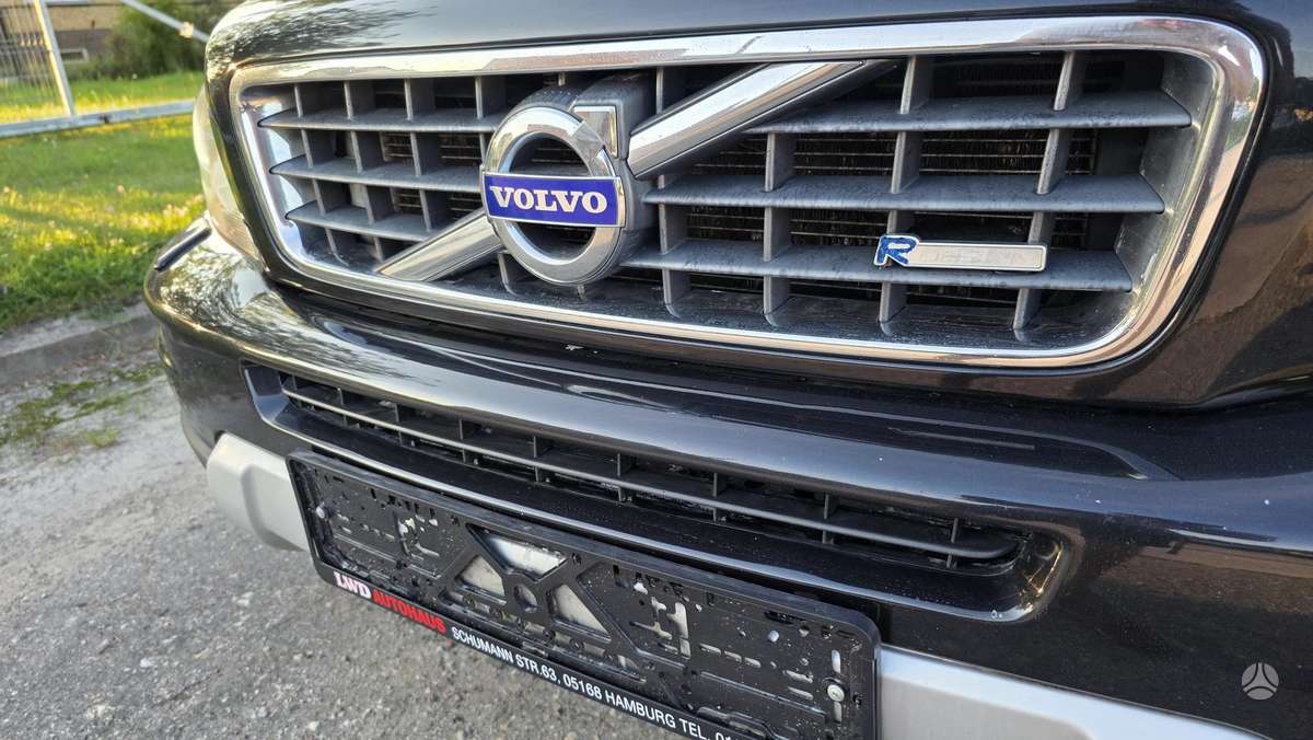 Volvo XC90 - 10