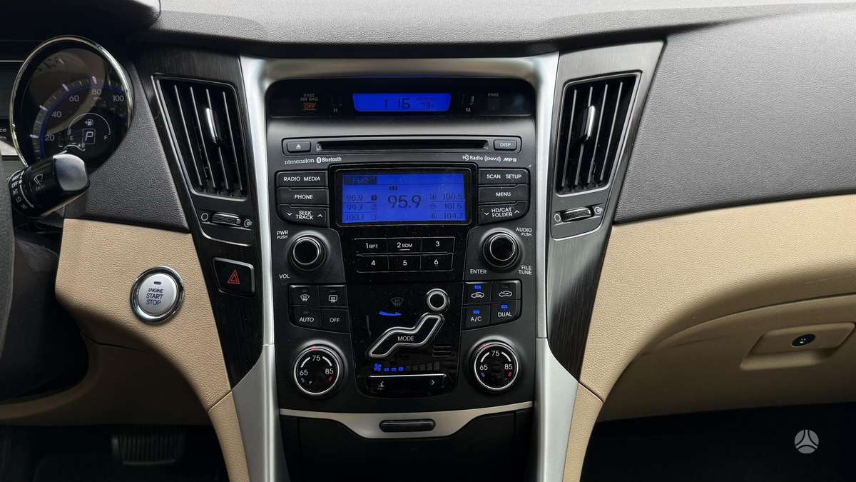 Hyundai Sonata, 2.4 l., Седан