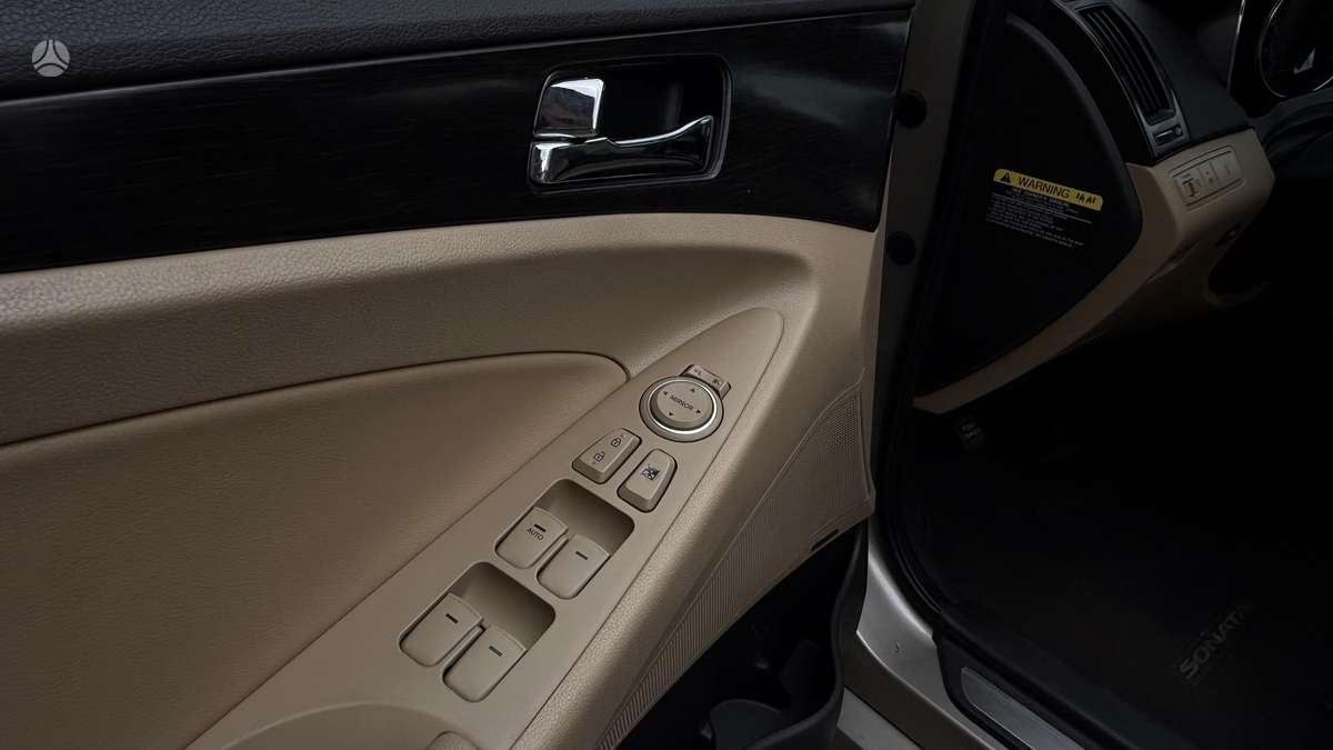 Hyundai Sonata, 2.4 l., Седан