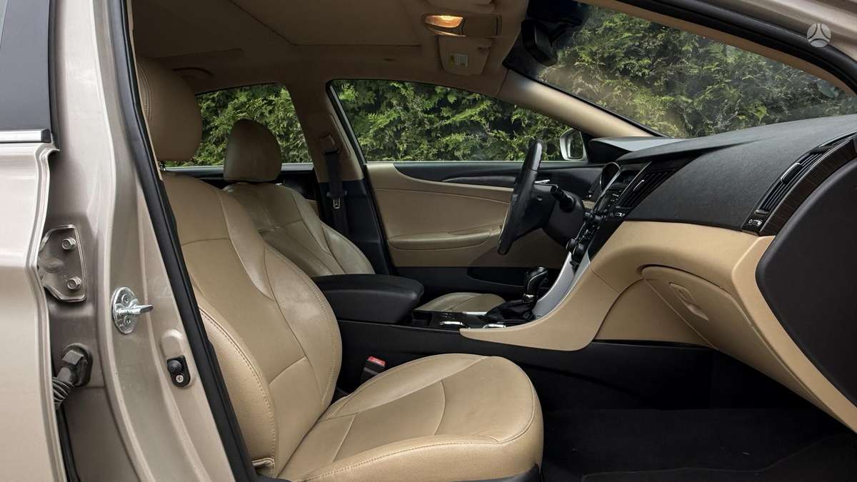 Hyundai Sonata, 2.4 l., Седан