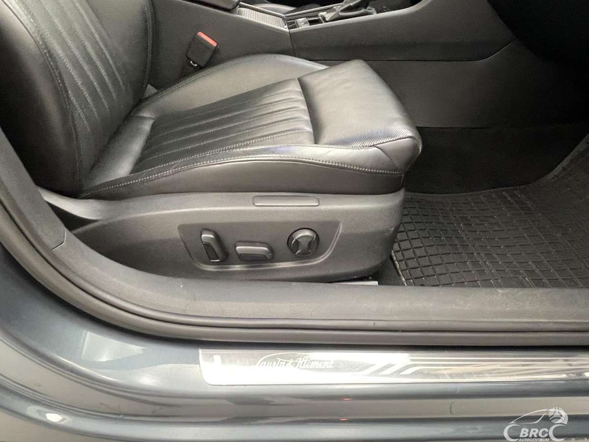 Skoda Superb, 2.0 l., Универсал