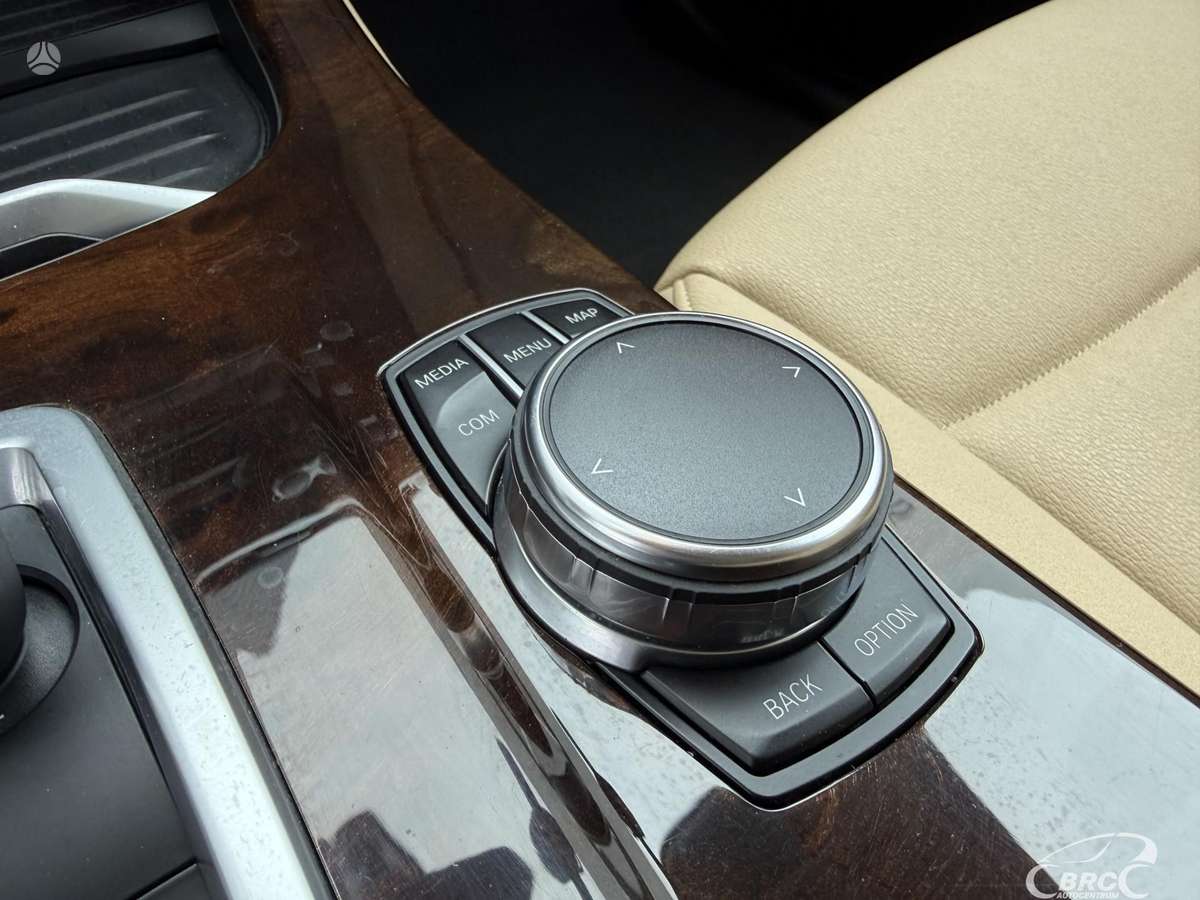 BMW X3, 2.0 l., off-road / crossover