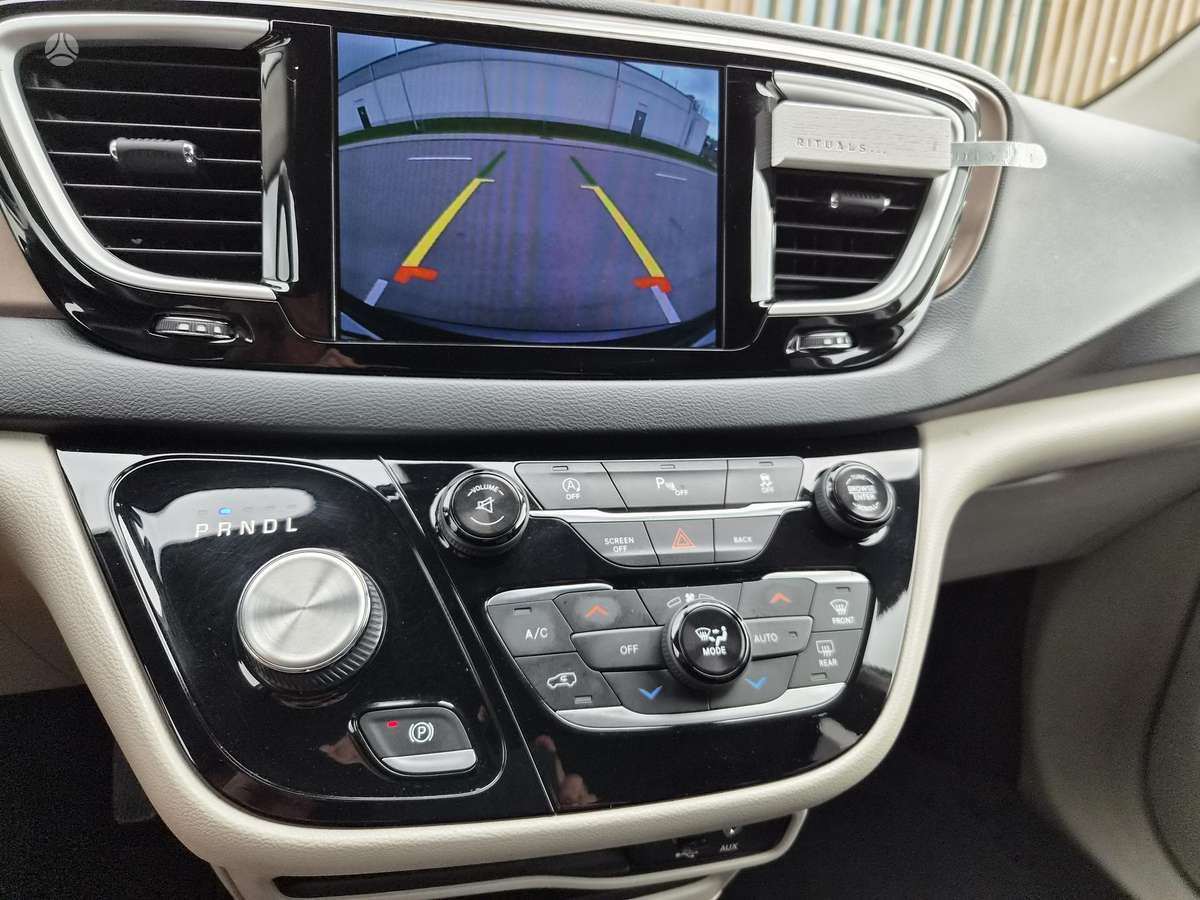 Chrysler Pacifica, mpv / minivan