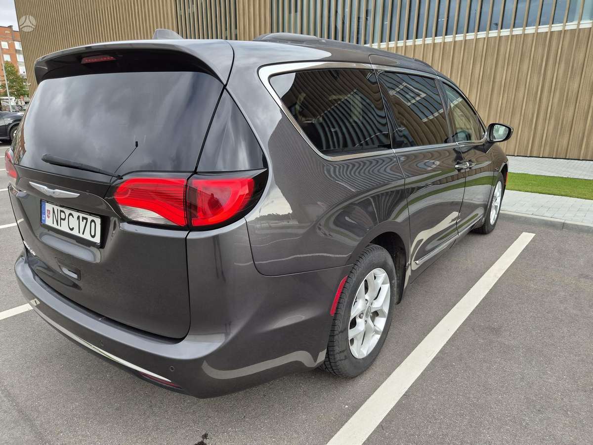 Chrysler Pacifica, mpv / minivan