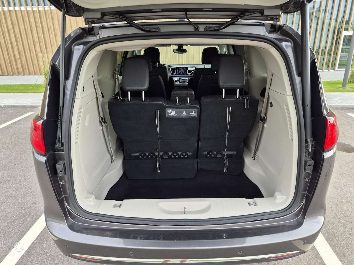 Chrysler Pacifica, mpv / minivan