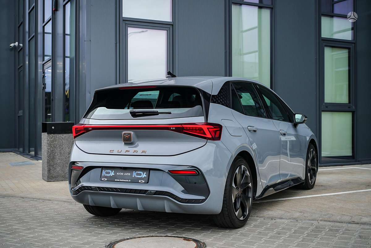 Cupra Born, 62 kWh, hatchback