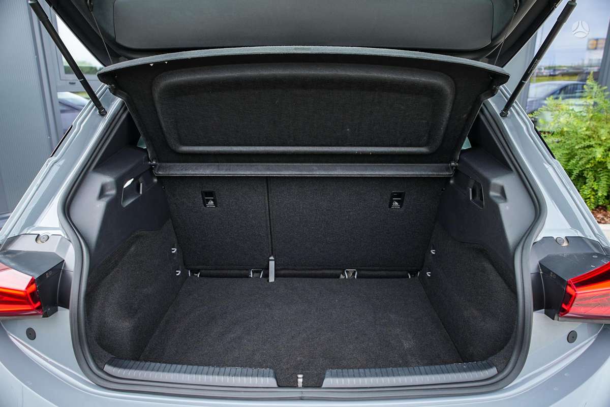 Cupra Born, 62 kWh, hatchback