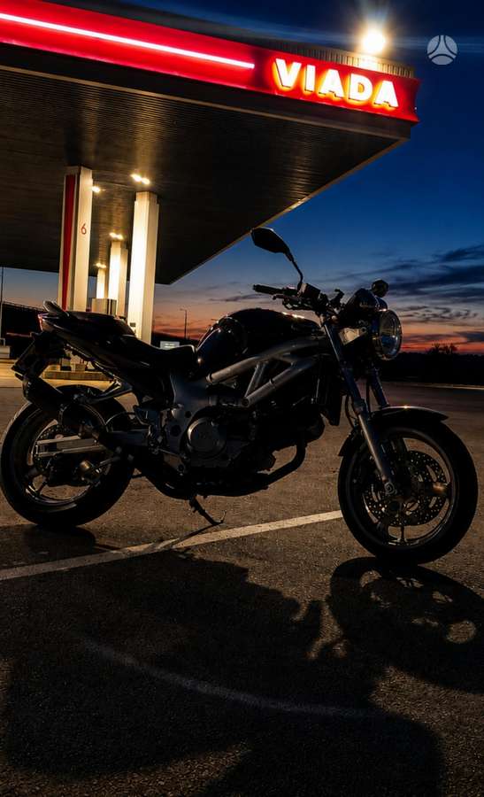 Suzuki SV 650cc, street / classic