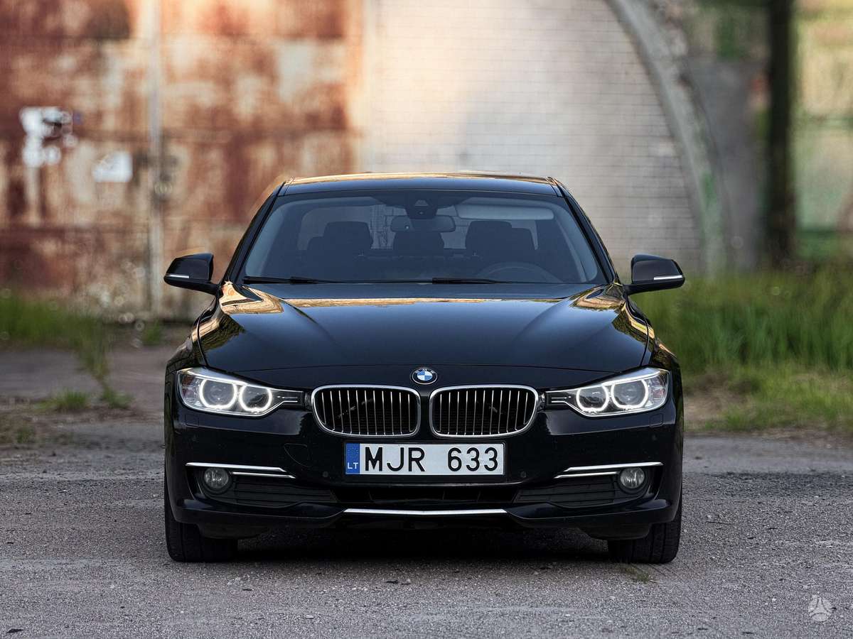 BMW 320, 2.0 l., Седан