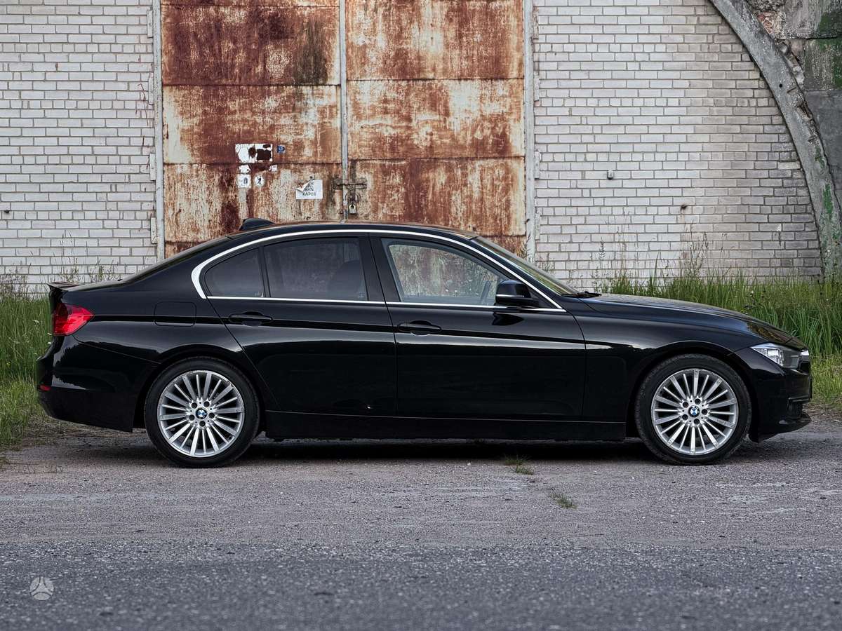 BMW 320, 2.0 l., Седан