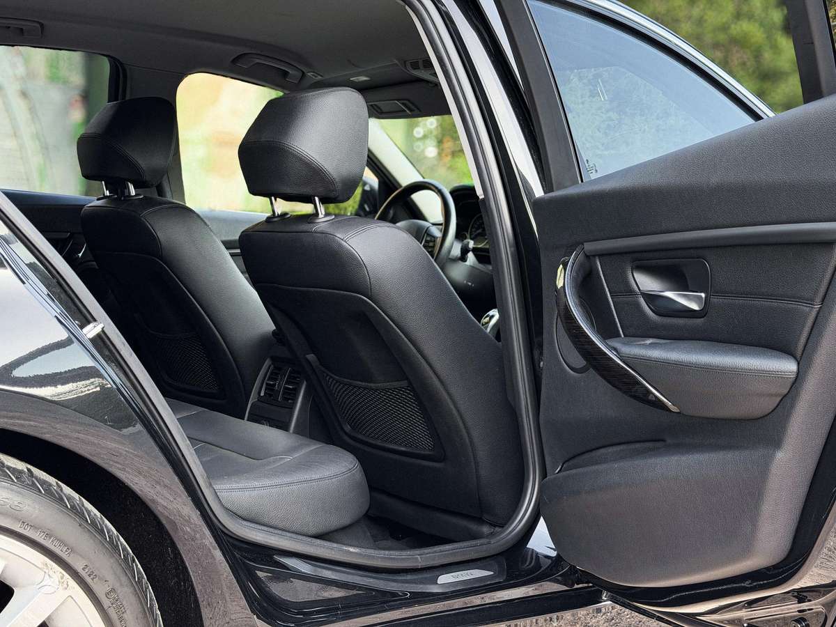 BMW 320, 2.0 l., Седан