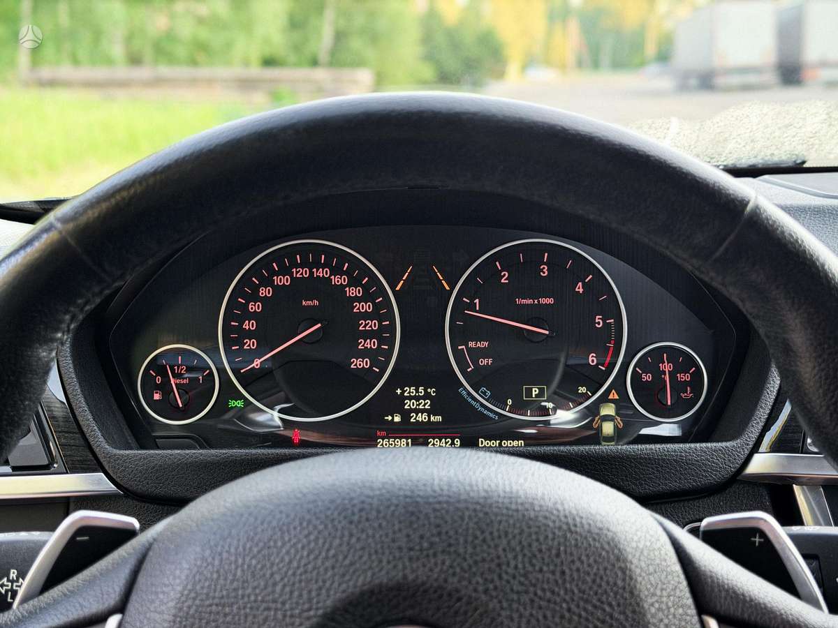 BMW 320, 2.0 l., Седан