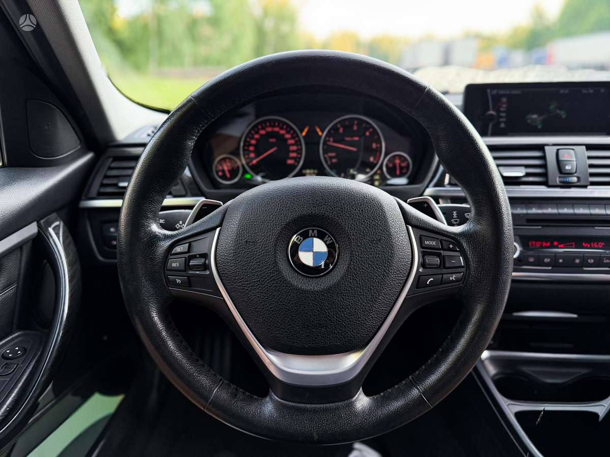 BMW 320, 2.0 l., Седан