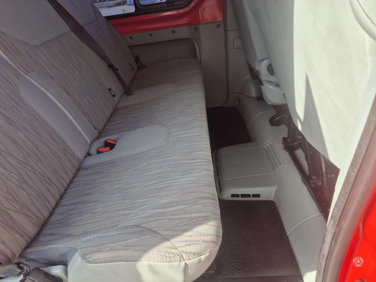 Renault Trafic - 12