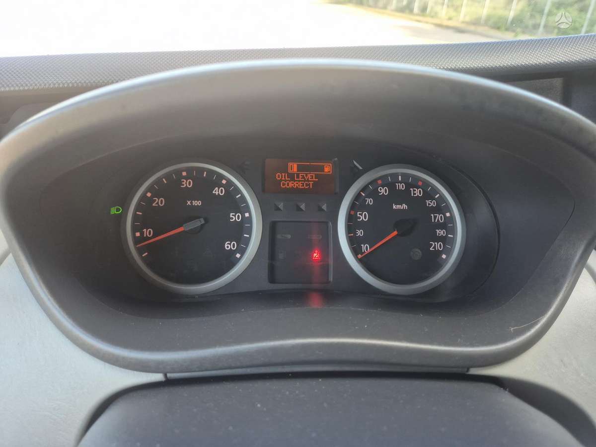 Renault Trafic, 2.0 l., passenger minibus