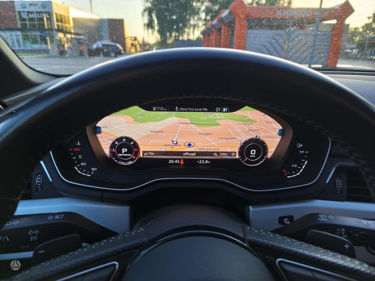 Audi A4, 2.0 l., Универсал