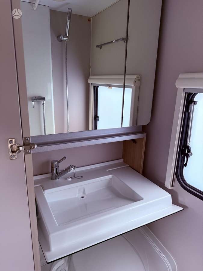Adria ADORA 542 UL, caravans