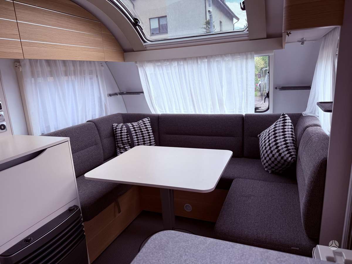 Adria ADORA 542 UL, caravans