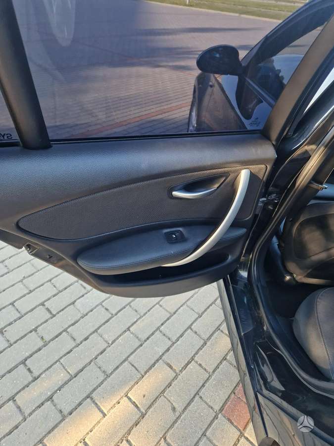 BMW 120, 2.0 l., Хэтчбек