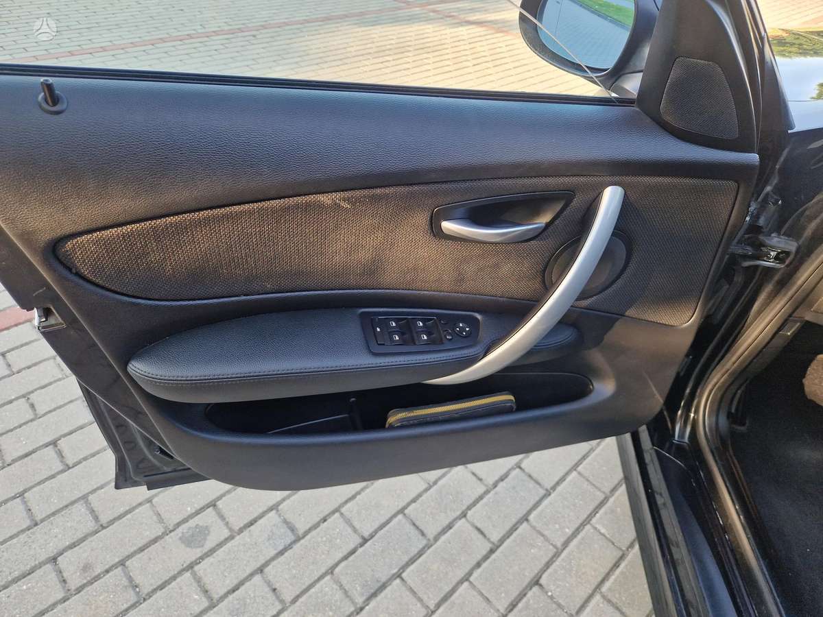 BMW 120, 2.0 l., Хэтчбек