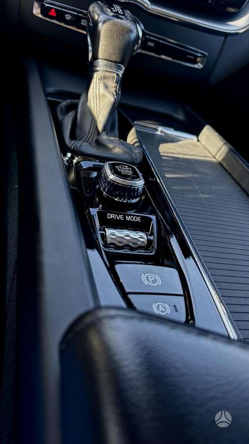 Volvo XC60 - 5