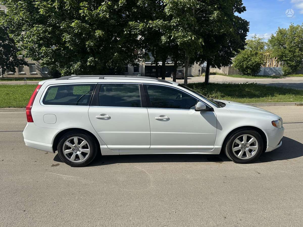 Volvo V70, 1.6 l., Универсал