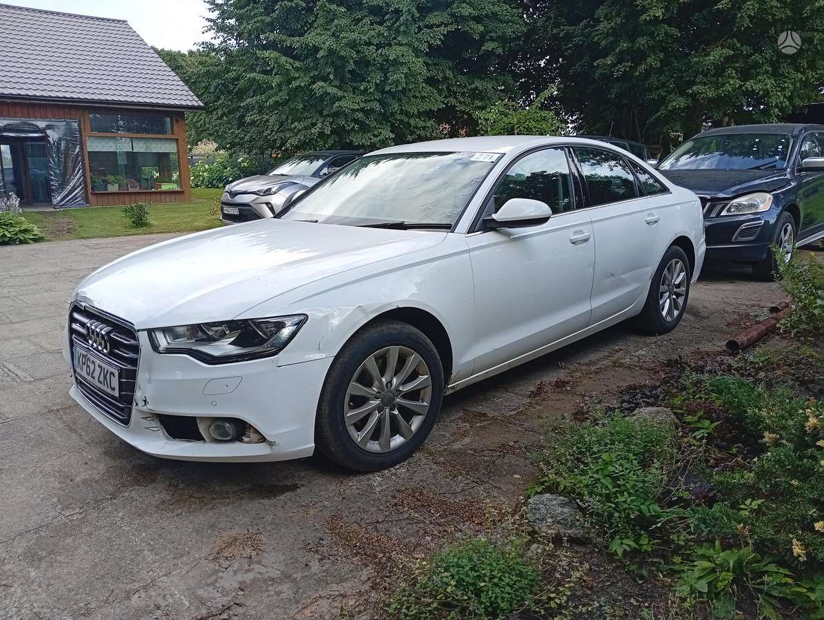 Audi A6, 2.0 l., Седан