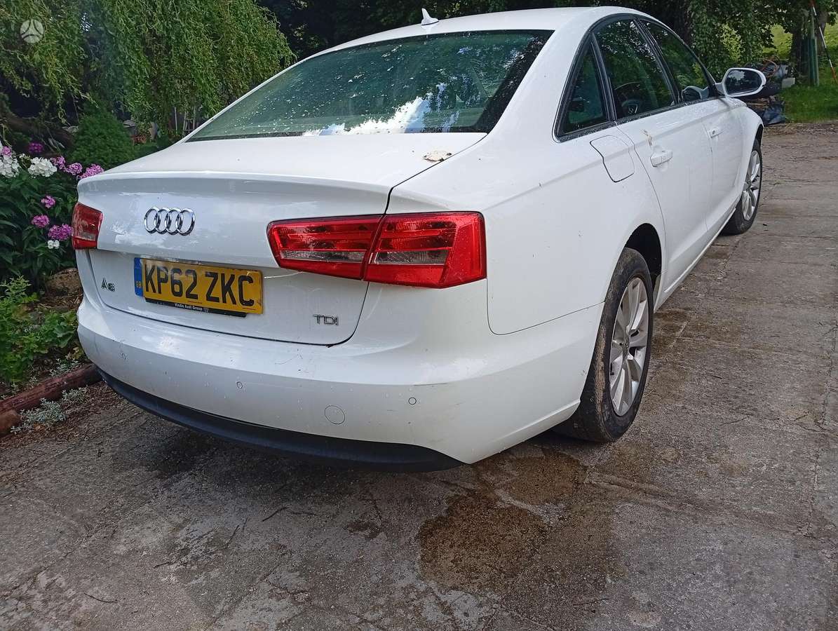 Audi A6, 2.0 l., Седан