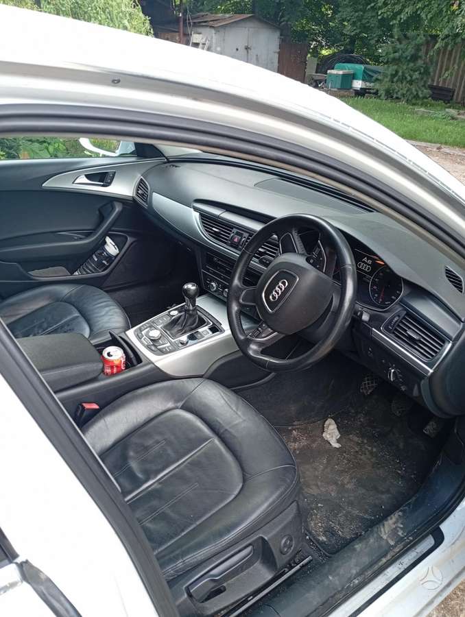 Audi A6, 2.0 l., Седан