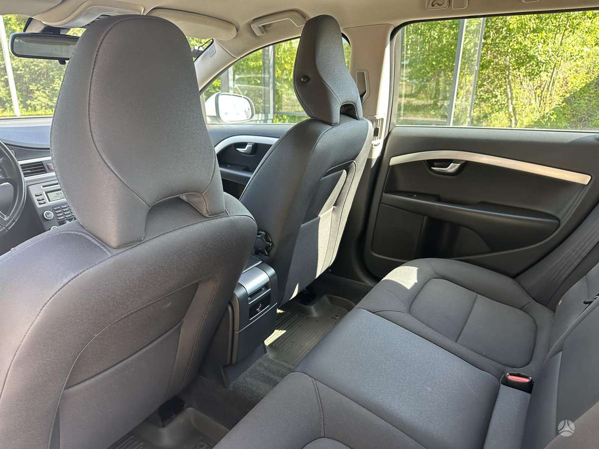Volvo V70, 1.6 l., Универсал
