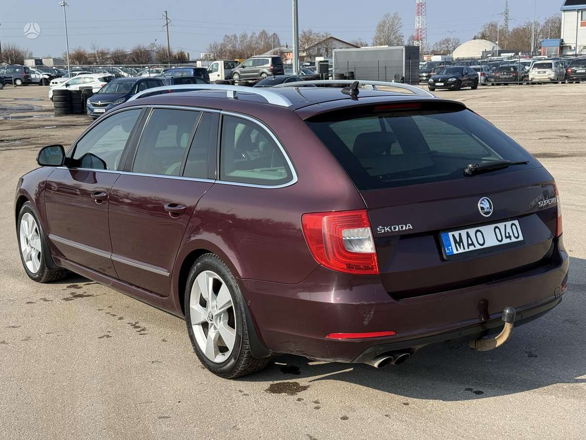 Skoda Superb, 2.0 l., Универсал
