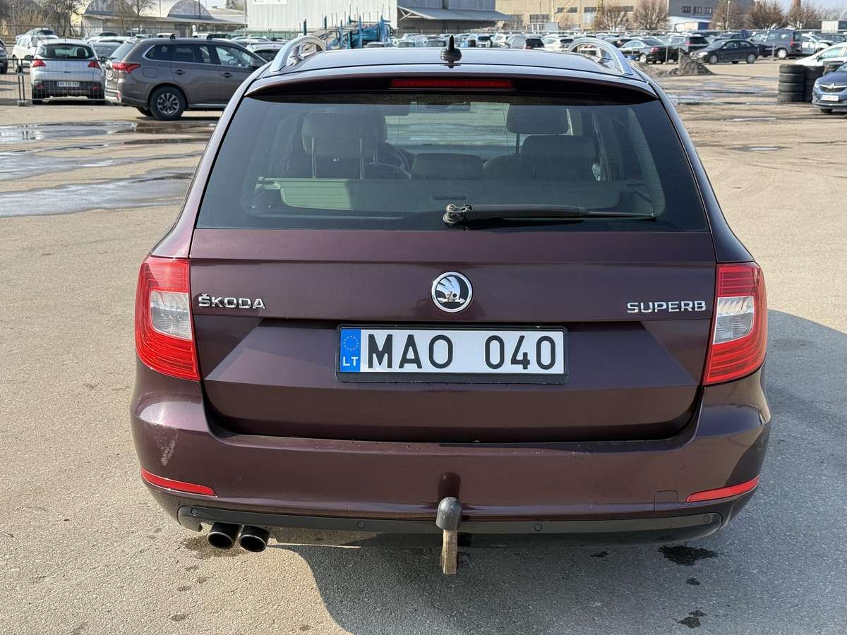 Skoda Superb, 2.0 l., Универсал