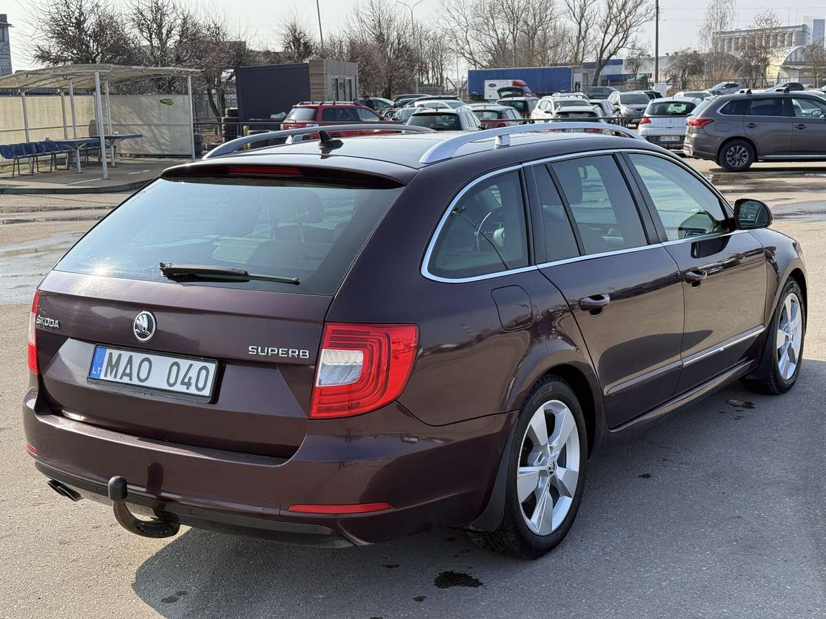 Skoda Superb, 2.0 l., Универсал