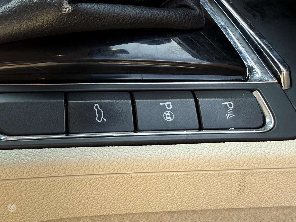Skoda Superb, 2.0 l., Универсал