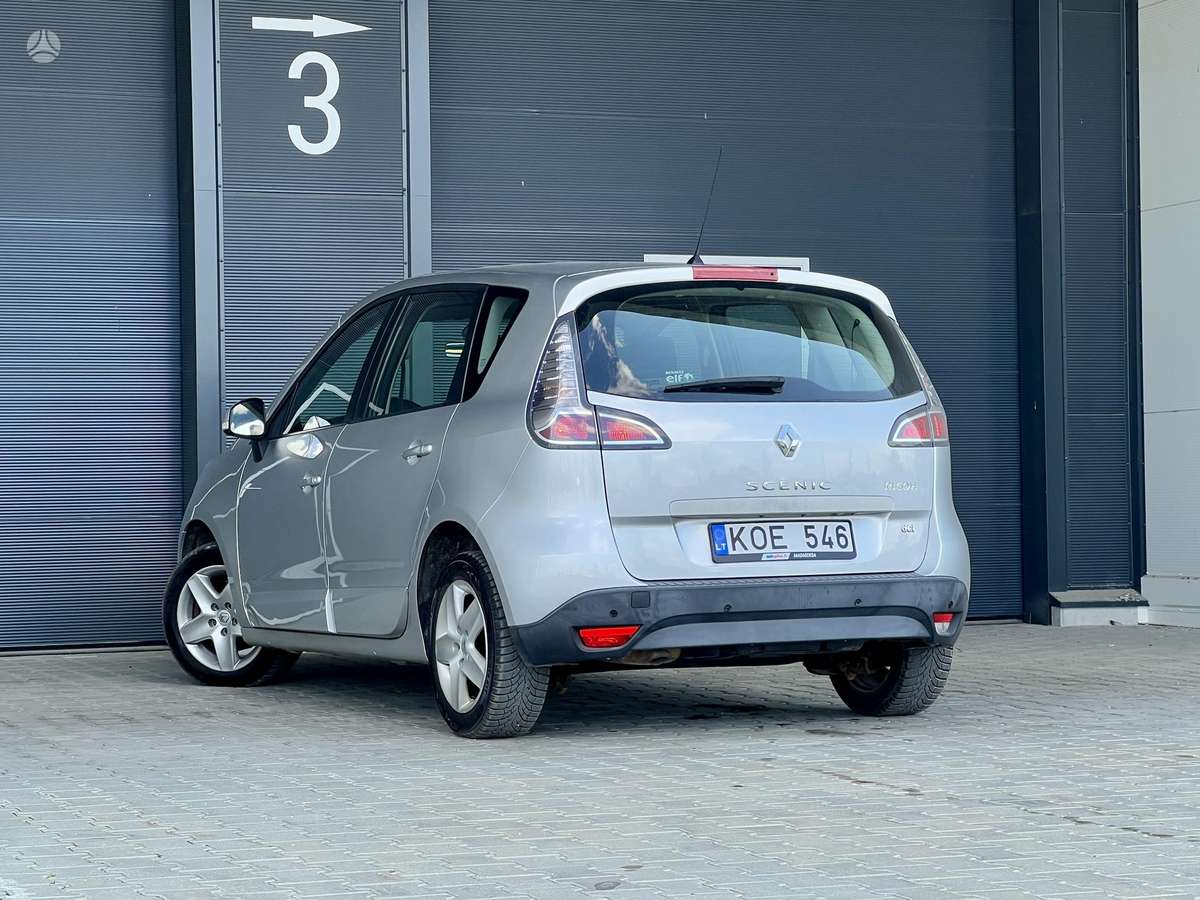 Renault Scenic, 1.5 l., hatchback