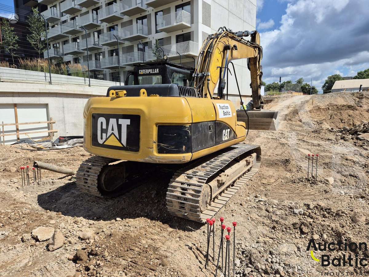 Caterpillar 319 D, экскаваторы