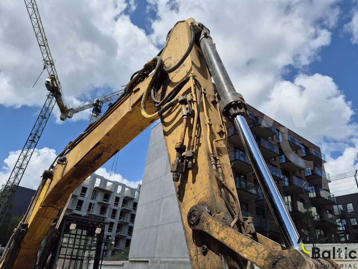 Caterpillar 319 D, экскаваторы